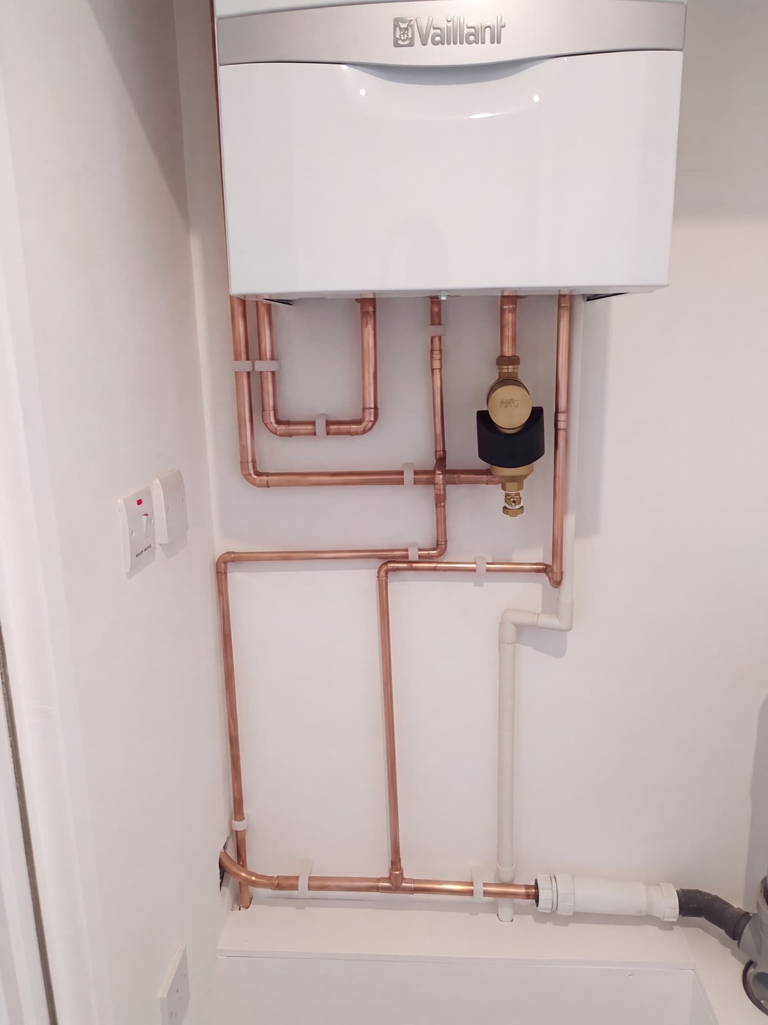 Vaillant boiler with neat new copper pipework
